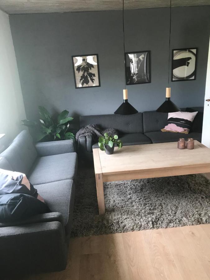 Hus Ved Skov Appartement Ejby  Buitenkant foto